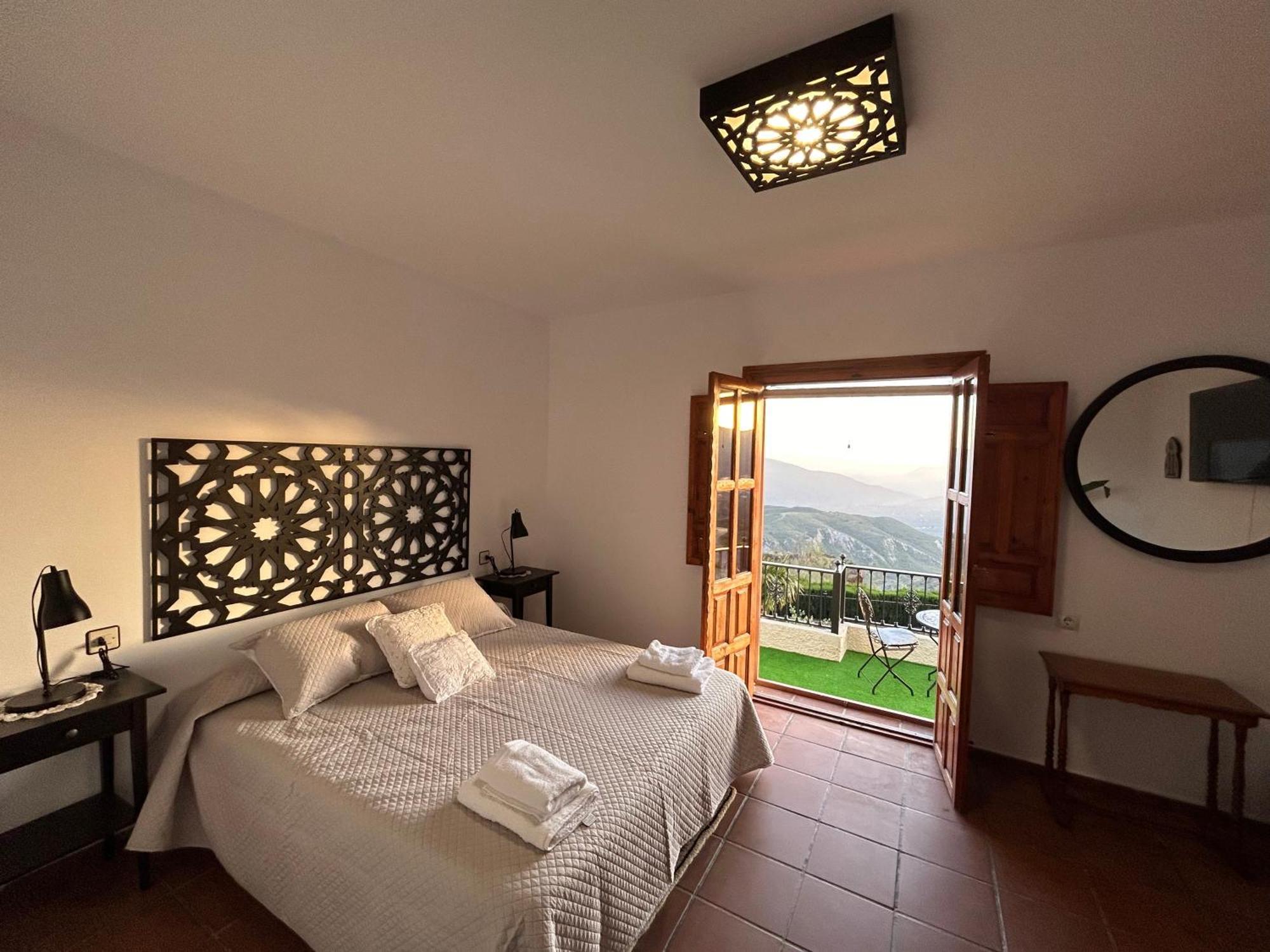 Villa Rustica En La Alpujarra - La Gualalla - Soportujar Каратаунас Экстерьер фото