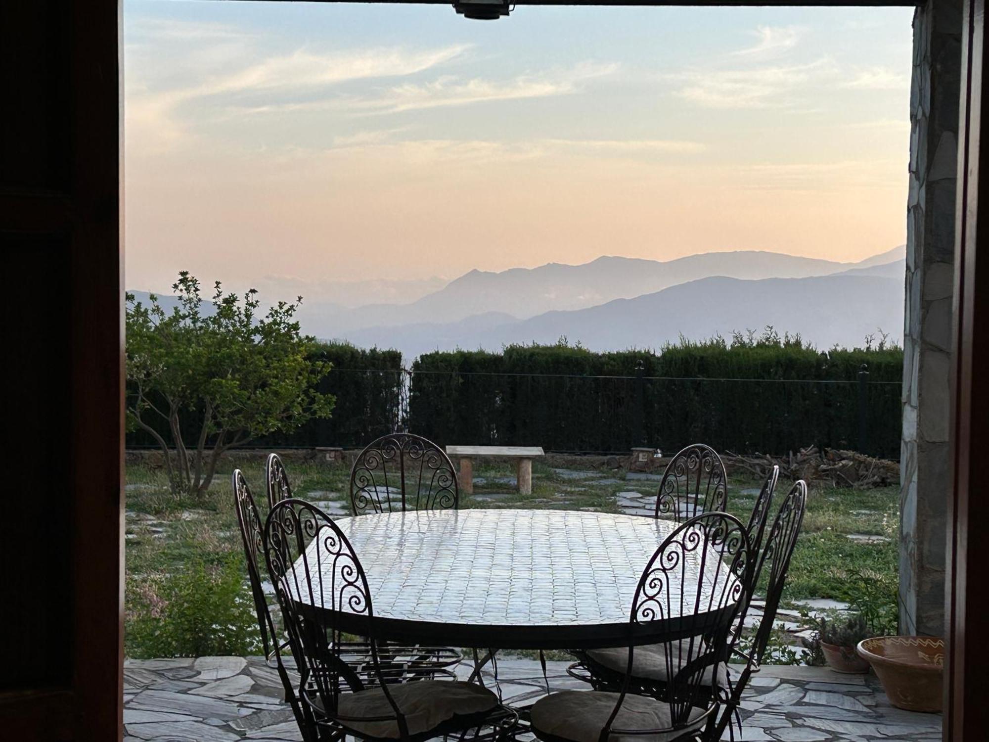 Villa Rustica En La Alpujarra - La Gualalla - Soportujar Каратаунас Экстерьер фото